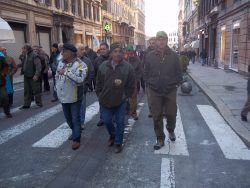 GENOVA-MANIFESTAZIONE-25-11-2013.2